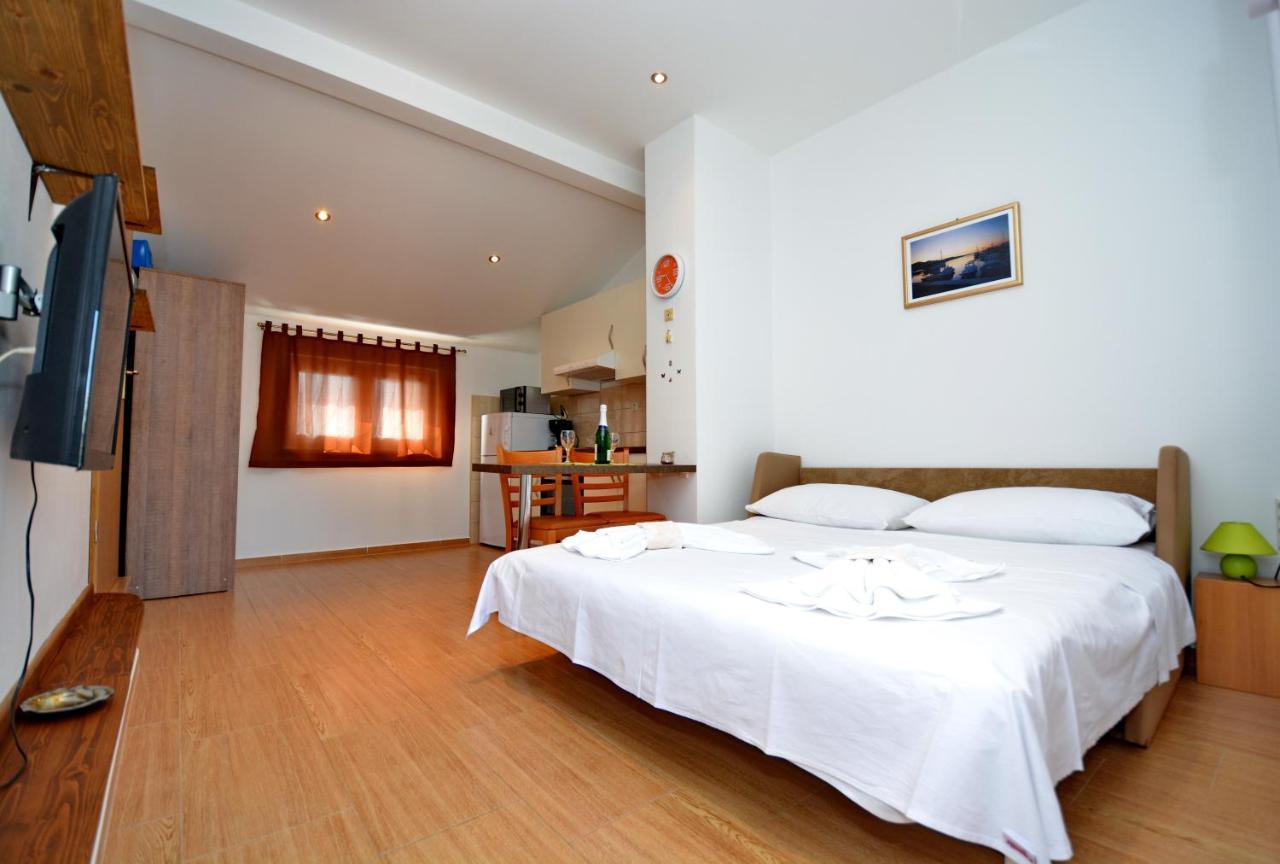 Studio Apartment Martin Ζαντάρ Εξωτερικό φωτογραφία